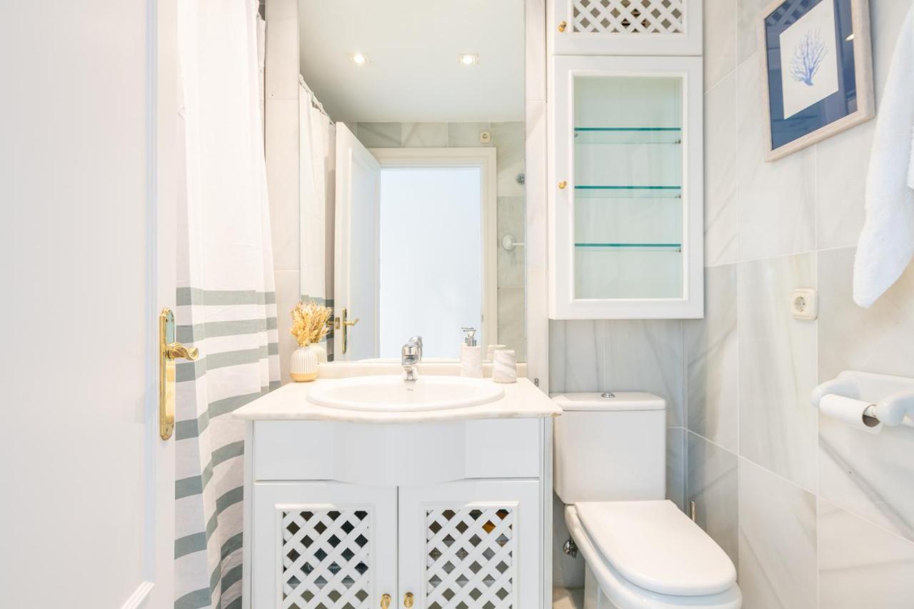 Apartamento Familiar Vistas Al Mar By Rent Me Estepona Zewnętrze zdjęcie
